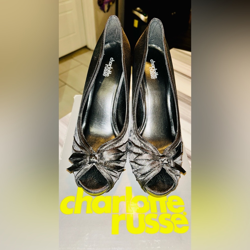 Charlotte Russe Elegant Black Bow Heels